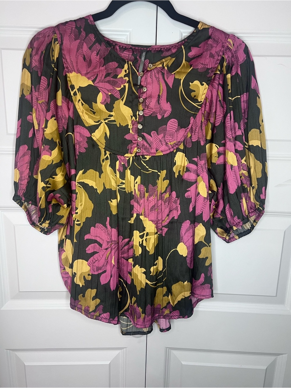 Anthropologie Floral Blouse | Size Medium | Magenta, Mustard & Black - Picture 2 of 7